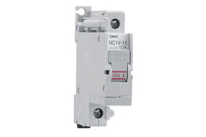 IDEC | Circuit Protector 1 Pole 5A | NC1V-1100-5AS